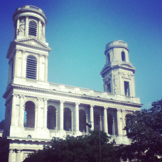 Église Saint-Sulpice, no bairro parisiense de Saint-Germain-des-Prés
