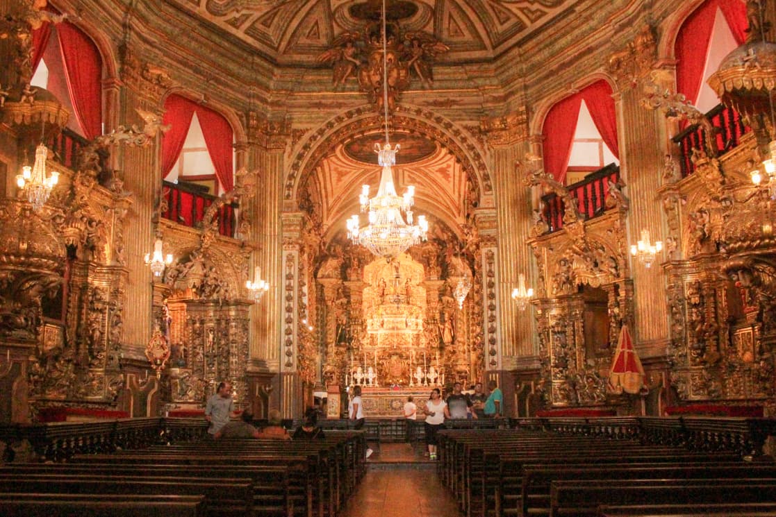Interior da Basílica Matriz de Nossa Senhora do Pilar, em Ouro Preto